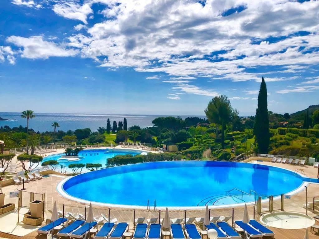 Vacances En Paradis Saint-Raphaël 外观 照片